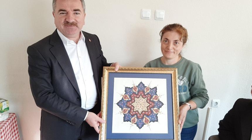 Başkan &Ouml;zdemir&rsquo;den engellilere destek