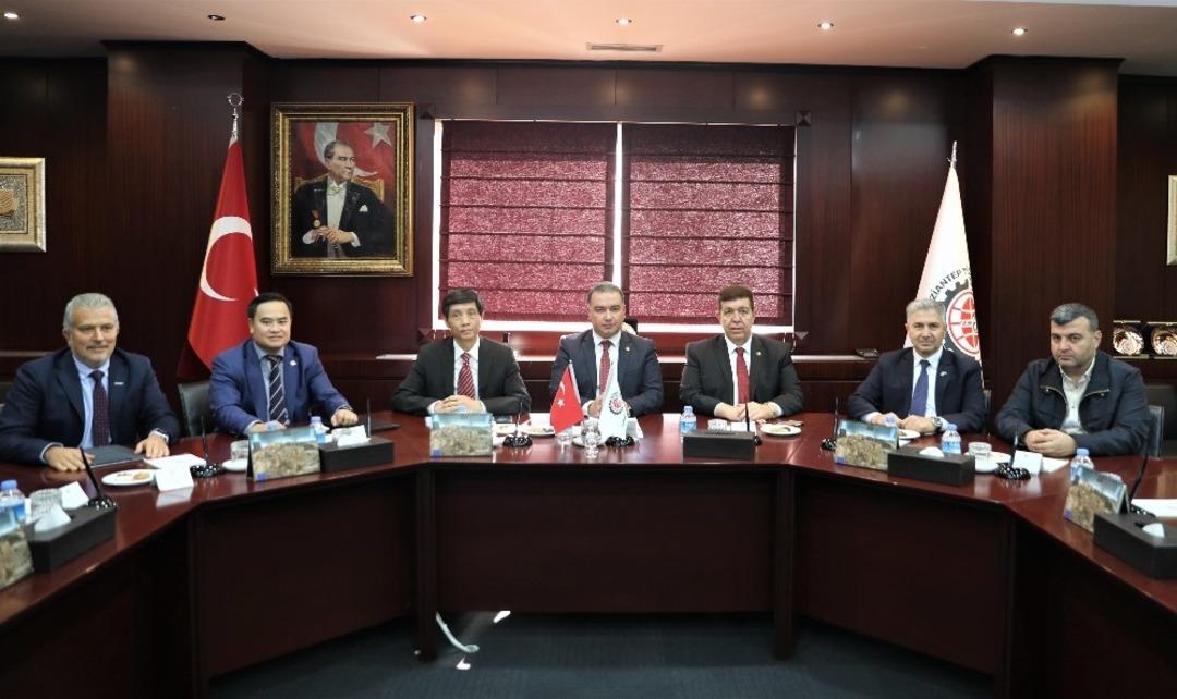 GTO&rsquo;da Vietnam &Uuml;lke G&uuml;n&uuml;