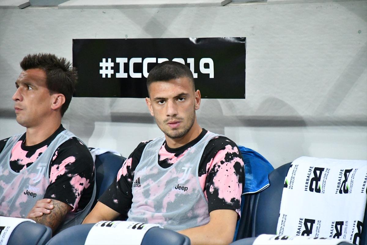 Merih Demiral i&ccedil;in &ccedil;ılgın teklif!