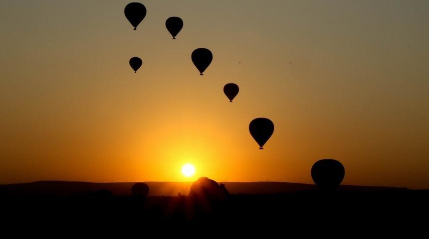 Kapadokya&rsquo;da yarınki balon turları iptal edildi