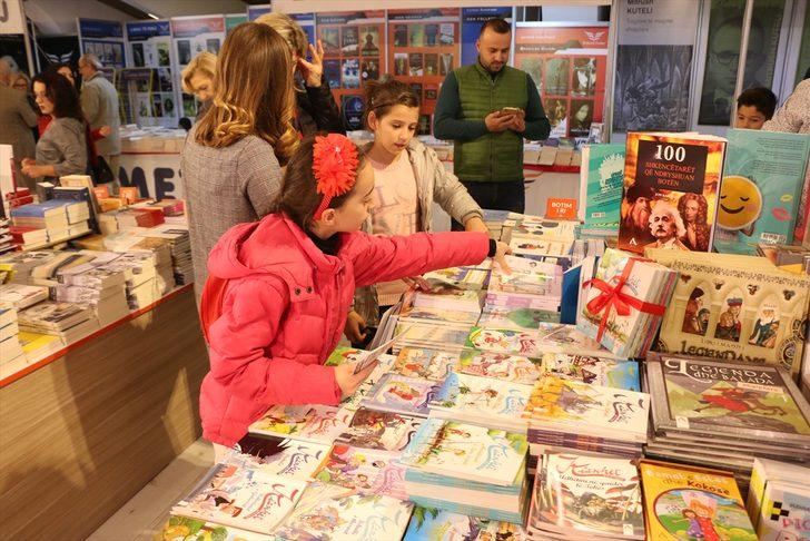 "22. Tiran Kitap Fuarı" başladı G2