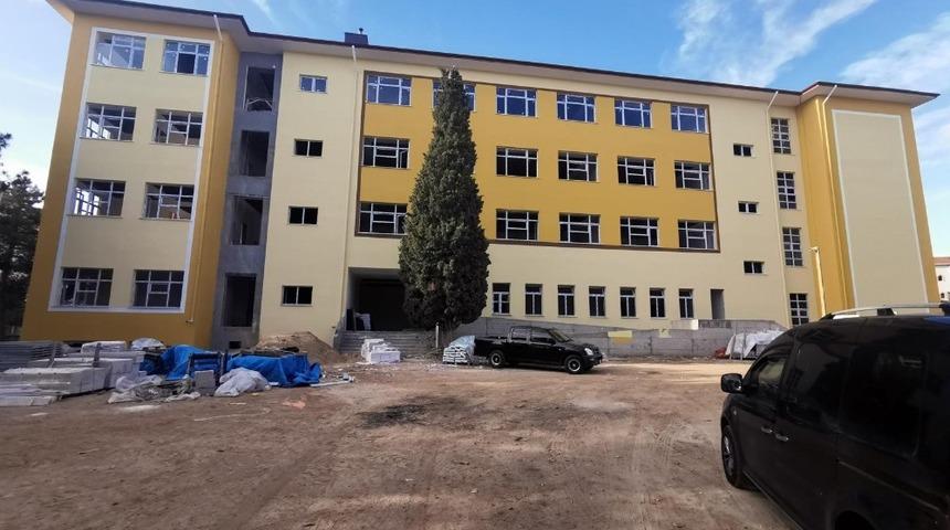 Babaeski&rsquo;de lise inşaatı tamamlanmak &uuml;zere