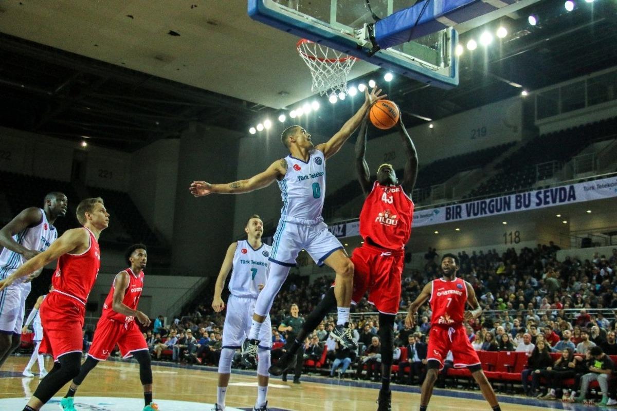 FIBA Şampiyonlar Ligi: T&uuml;rk Telekom: 72 - Filou Oostende: 66