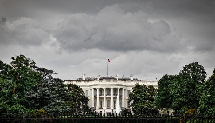 Terör yandaşları Washington’da TRT muhabirine saldırdı