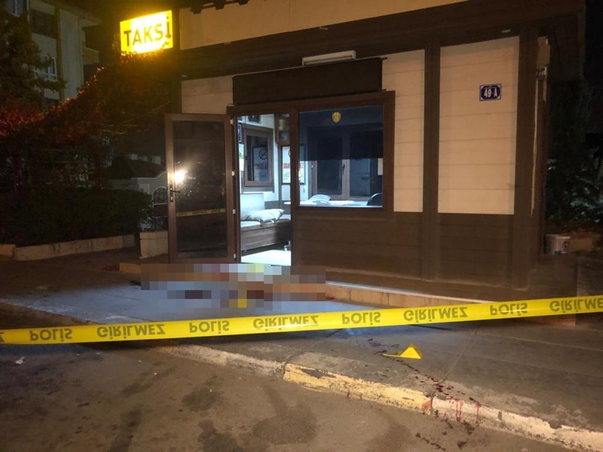 Ankara'da dehşet evi! Doğum g&uuml;n&uuml;nde d&ouml;vd&uuml;ğ&uuml; karısının bı&ccedil;ak darbeleriyle kanlar i&ccedil;erisinde kaldı!