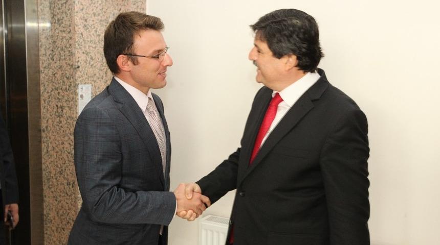 Kaymakam Sancaktutar&rsquo;dan Rekt&ouml;r Yardım&rsquo;a ziyaret