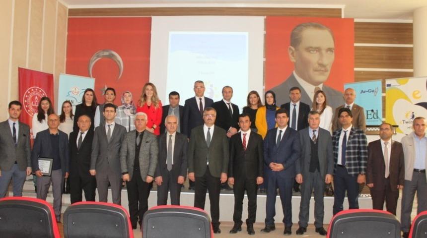 Van’daki 7 okula ‘Ulusal ve Avrupa Kalite Etiketi’ verildi