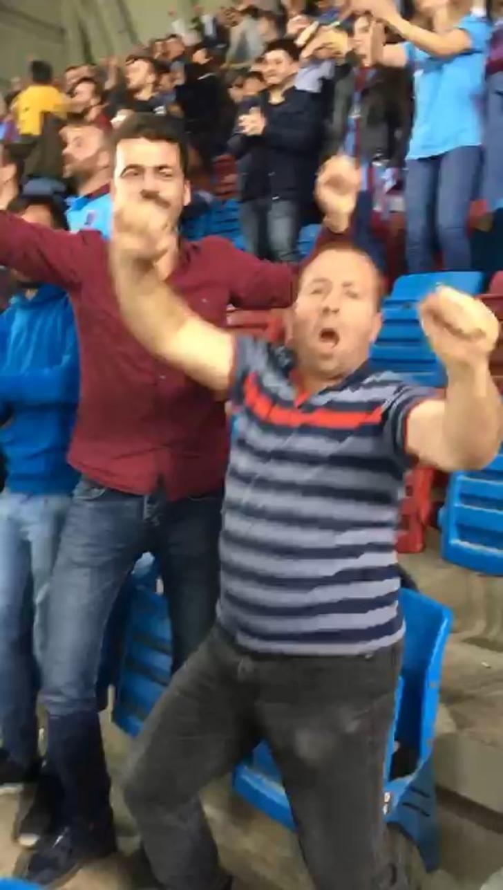Gol sevinciyle kendini kaybetti, öyle bir dans etti ki... G1