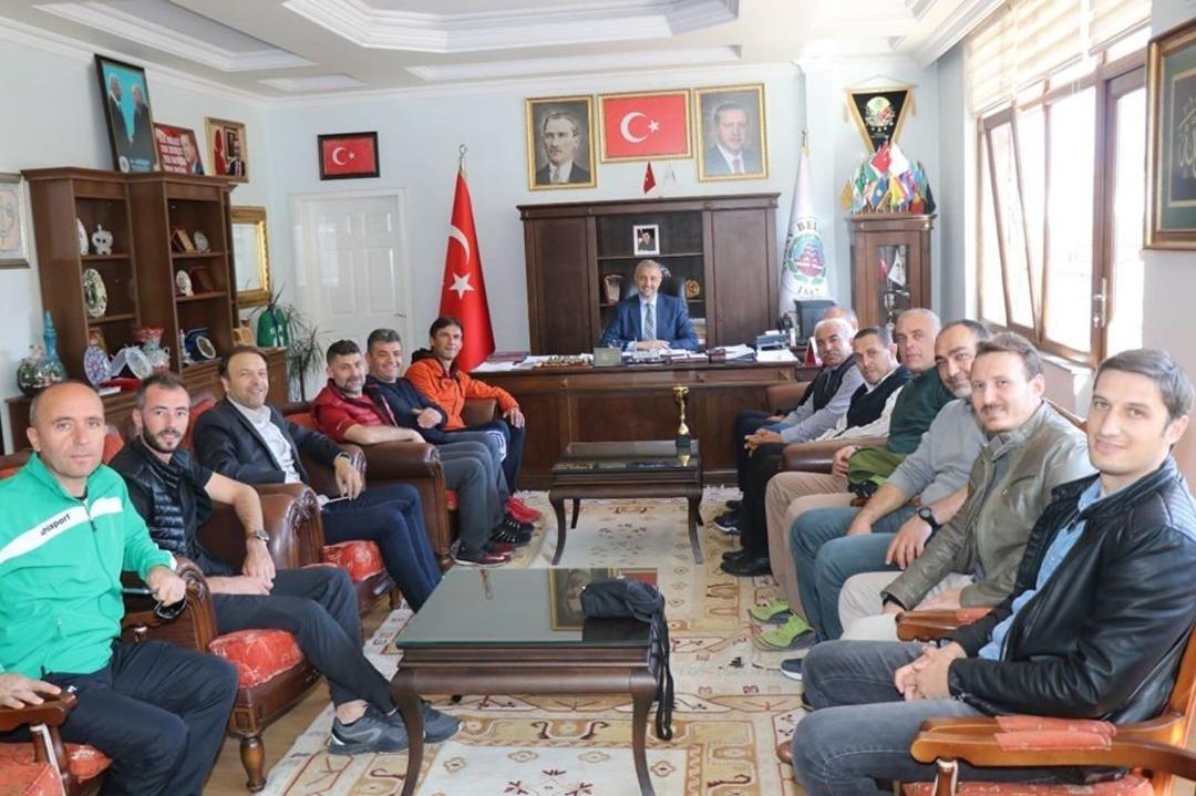 &Ouml;ğretmenlerden T&uuml;rkiye şampiyonluğu s&ouml;z&uuml;