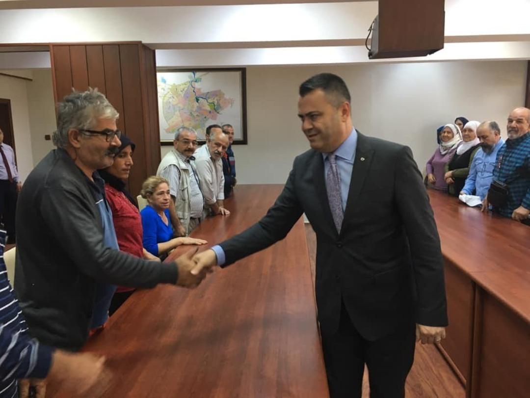 Kaymakam Otcu vatandaşların derdine derman oluyor