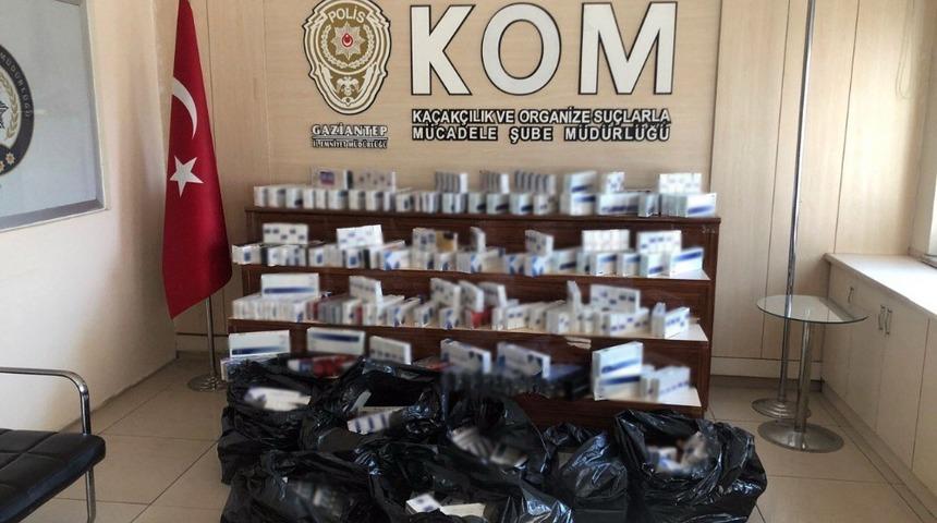 Polisten çekiç ve tornavida ile operasyon