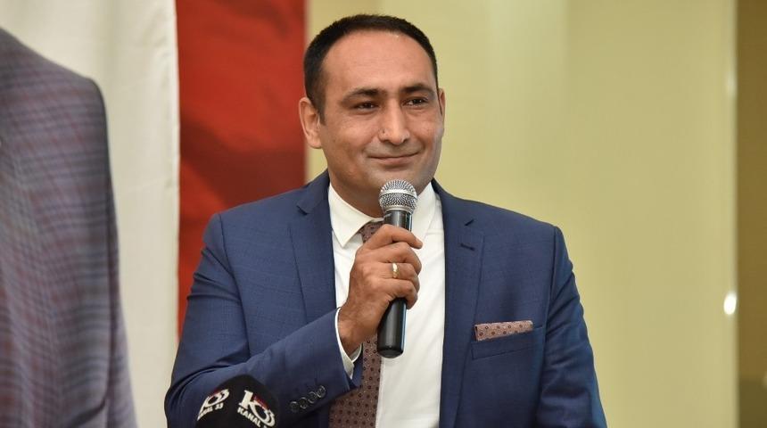 Yılmaz: "Mersin, havalimanı ile vites b&uuml;y&uuml;tecek"