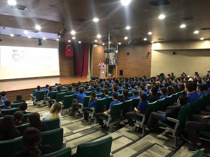 Kızılay Çorlu Şubesi’nden öğrencilere bilgilendirme semineri G4