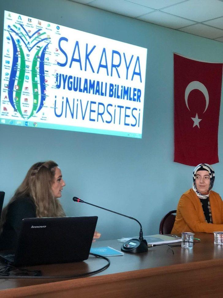 Akyazı MYO’dan Proje Semineri G5