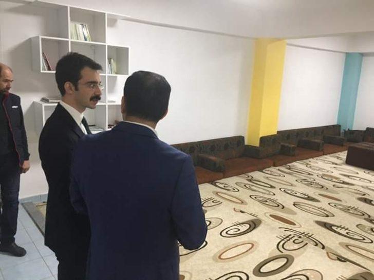 Kaymakam Şan çocuklarla sohbet etti G4