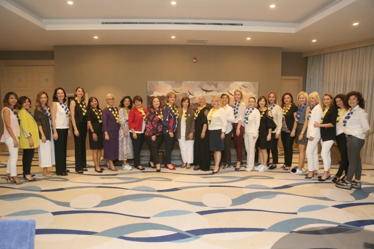Mezitli Soroptimist Kul&uuml;b&uuml; 4&rsquo;&uuml;nc&uuml; yaşını kutladı