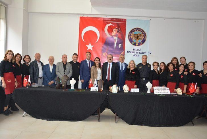 Girişimci kadınların hediyelikleri eğitime burs olacak G3