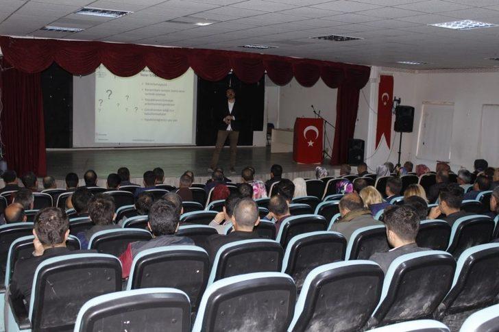 Muradiye’de ‘Kadına Yönelik Şiddetle Mücadele ve Cinsel İstismar’ semineri G1