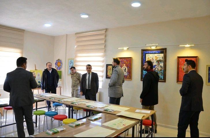 Köy okulunda TÜBİTAK Bilim Fuarı ve kütüphane açılışı G4