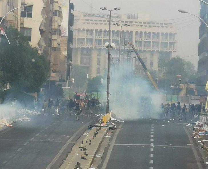 Irak'ta protestolar devam ediyor: 3 ölü G2