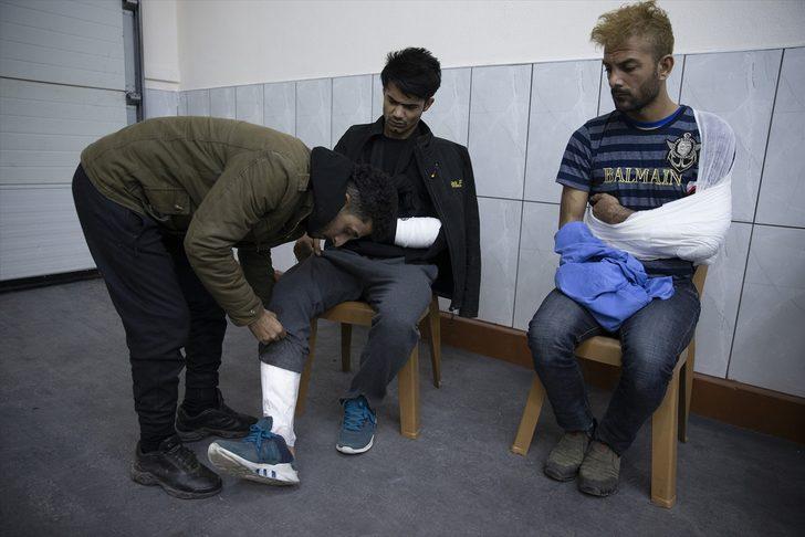 Yunan askerleri tarafından darp edilip zorla Türkiye'ye gönderildiklerini iddia ettiler G4