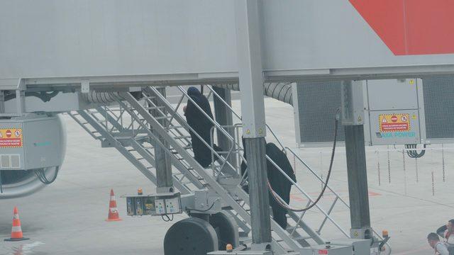 Alman vatandaşı 6 terörist sınır dışı edildi