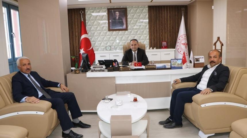 Başkan Aksaç’tan Müdür Kara’ya ziyaret