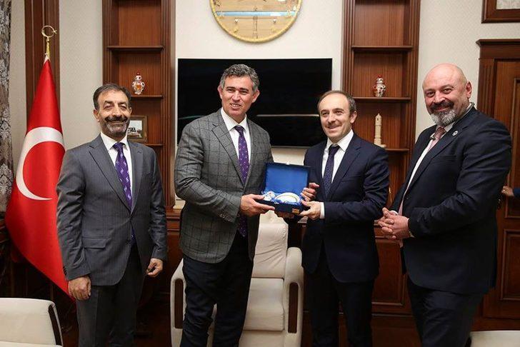 TBB Başkanı Metin Feyzioğlu, Vali Cüneyt Epcim’i ziyaret etti G3