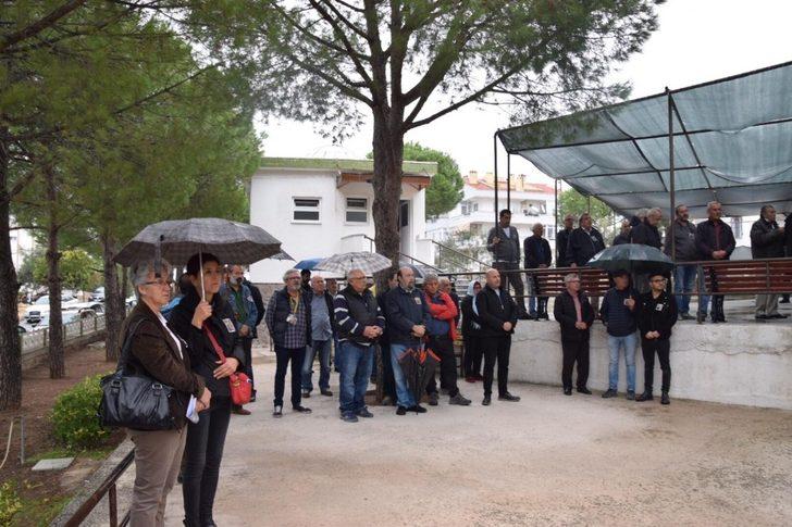 Ayvalık sevilen doktor Alper Güngör’ü son yolculuğuna uğurladı G4