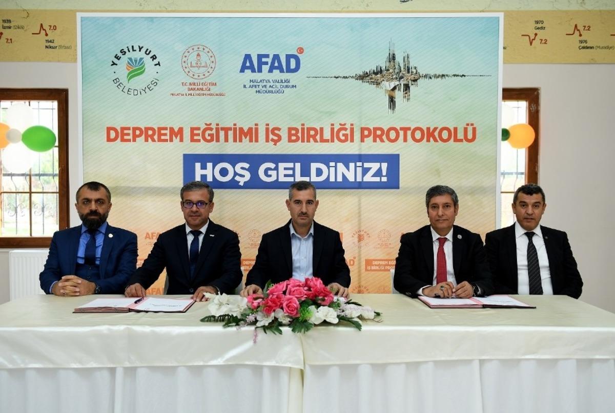 Okul Tabanlı Afet Eğitim Programı i&ccedil;in protokol imzalandı