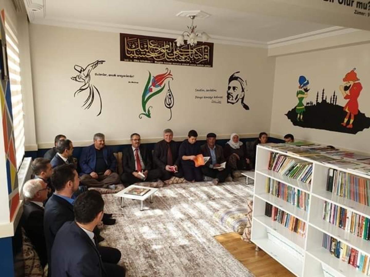 Şehit Jandarma Teğmen Şafak Evran&rsquo;ın ismi k&uuml;t&uuml;phanede yaşatılacak
