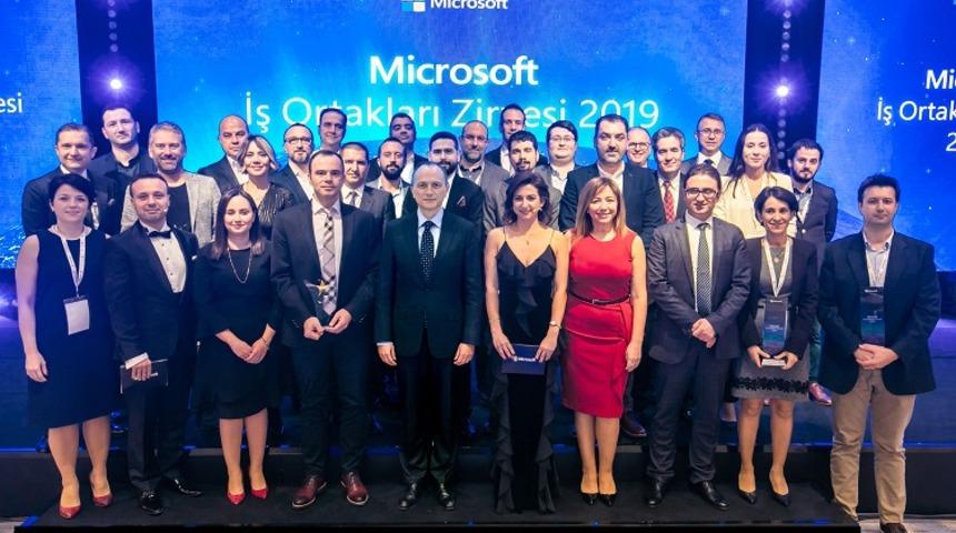 Microsoft Türkiye İş Ortaklarını Ödüllendirdi!