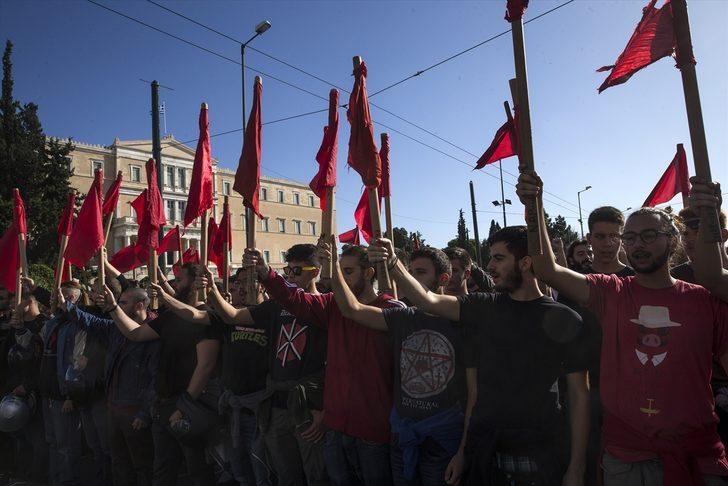 Yunanistan'da öğrenciler, polis şiddetini protesto etti G3