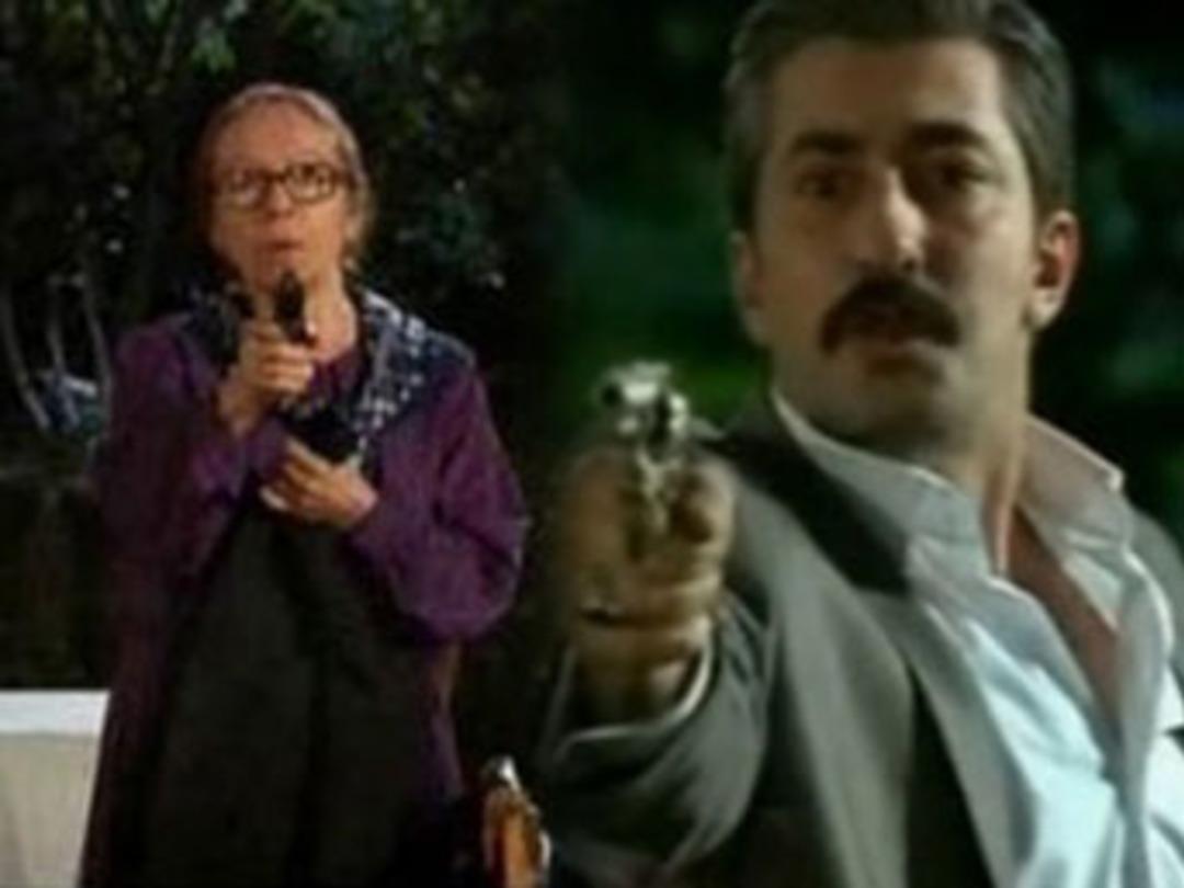 'Oğlu yaşındaki &Ouml;zcan Deniz'le..'