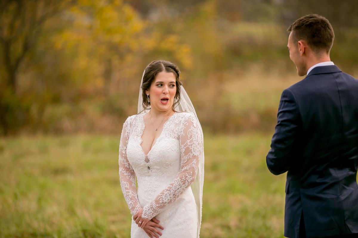 Damadın geline yaptığı s&uuml;rpriz şoke etti!