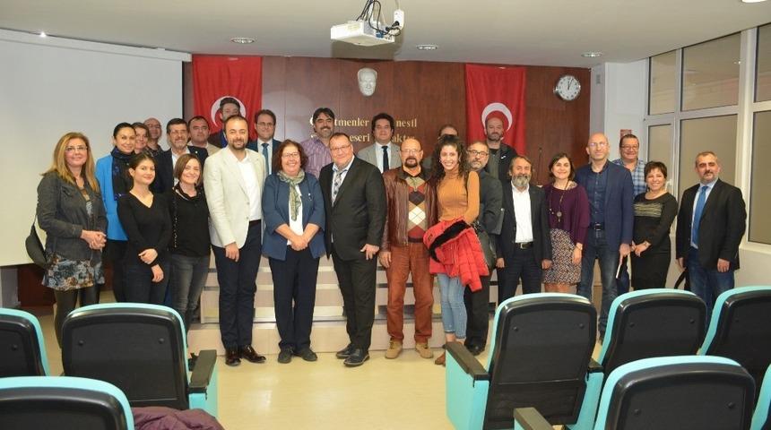 Finlandiya eğitim sistemi Anadolu &Uuml;niversitesinde konuşuldu