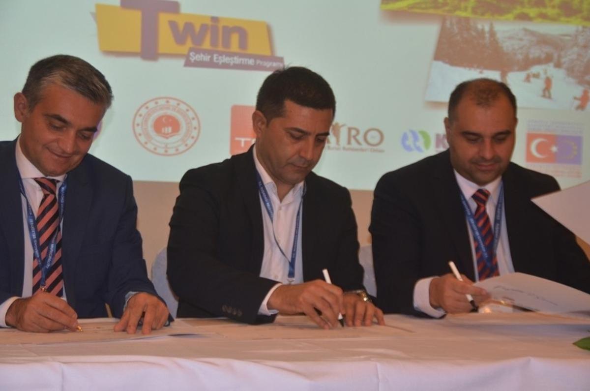 İki kardeş şehir &rsquo;s&uuml;rd&uuml;r&uuml;lebilir turizm iş birliği&rsquo; konusunda anlaştı
