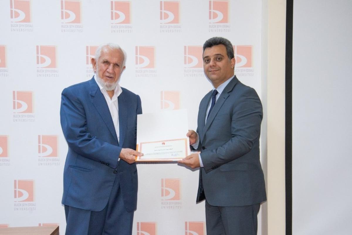 Prof. Dr. Akşit ailenin &ouml;nemini anlattı