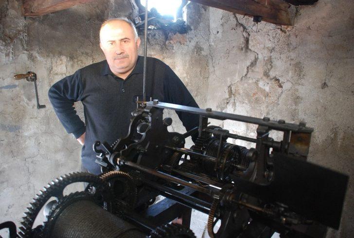 Tarihi saat ona emanet! 25 yıl boyunca her 8 günde bir... G2