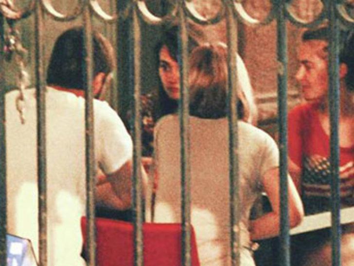 Selçuk, Aysu'nun peşinde G4