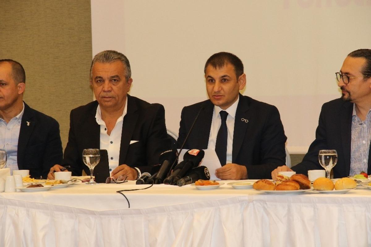 Ramazan &Ouml;zer: &ldquo;Odamızı Ankara ve bağlı illerde bulunan t&uuml;m optisyenler, g&ouml;zl&uuml;k&ccedil;&uuml;ler, toptancılar ve yerli &uuml;reticilerle y&ouml;neteceğiz&rdquo;