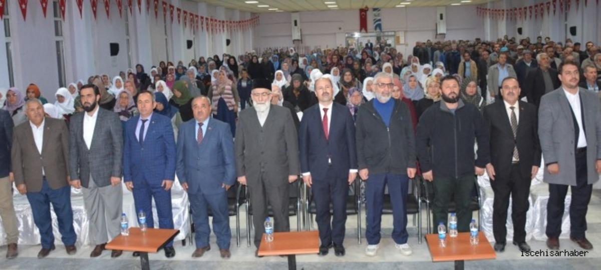 İscehisar&rsquo;da &ldquo;Peygamberimiz ve Aile&rdquo; temalı konferans d&uuml;zenlendi