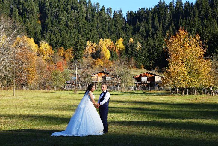 'Sakin Şehir' Şavşat gelin ve damatların fotoğraf stüdyosu oldu G4