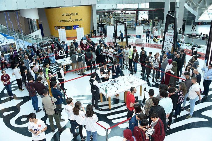 Türkiye’nin Robotları Konya Bilim Merkezi’nde yarıştı G1
