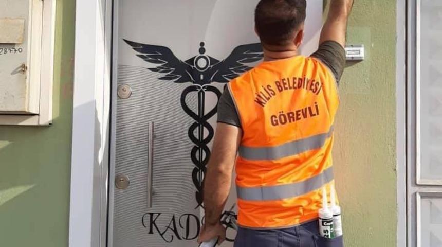 Kilis&rsquo;te kapı numaraları ve sokak tabelaları g&uuml;ncenlendi