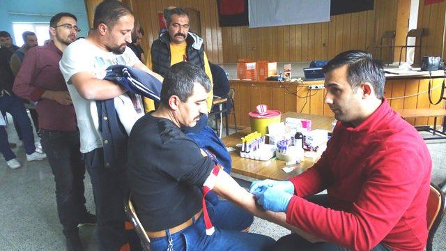 Minik Esila, ona can verecek donörünü arıyor (2)