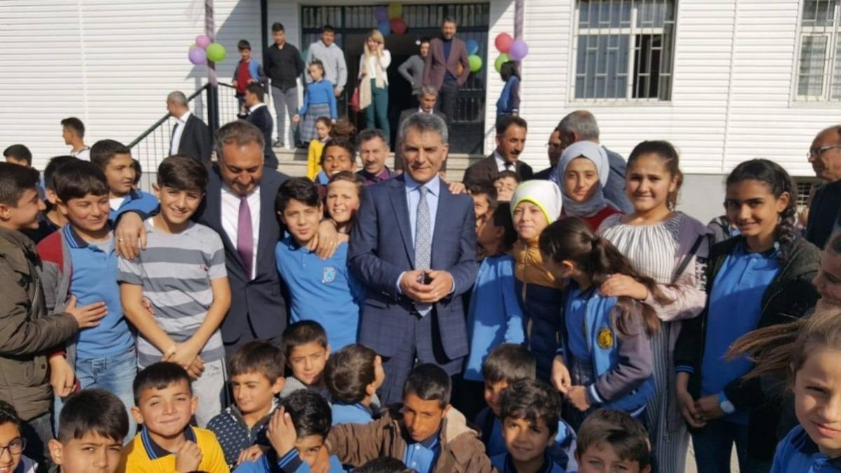 Tatvan&rsquo;da k&uuml;t&uuml;phane ve at&ouml;lye a&ccedil;ılışı