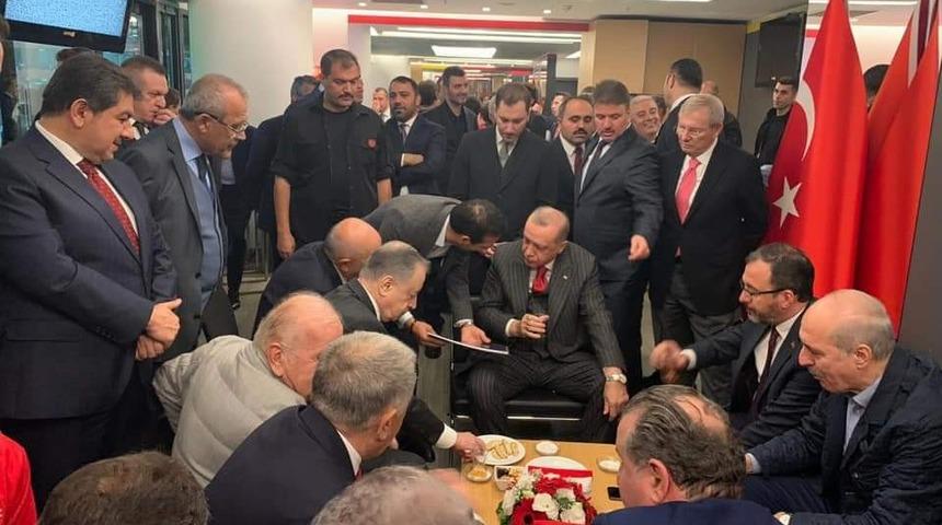 Adil Gevrek, &rsquo;Futbol K&ouml;y&uuml;&rsquo; projesiyle ilgili Cumhurbaşkanı Erdoğan&rsquo;a dosya sundu