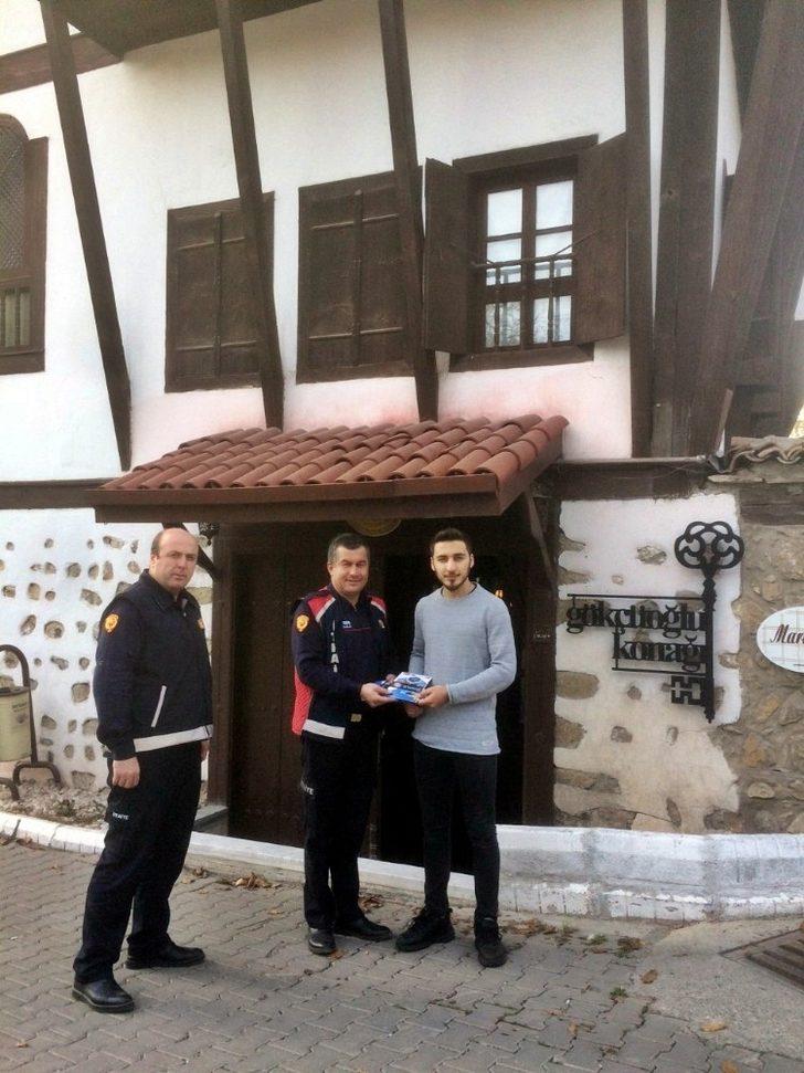 Tarihi konak ve iş yeri sahipleri yangına karşı bilgilendirildi G3