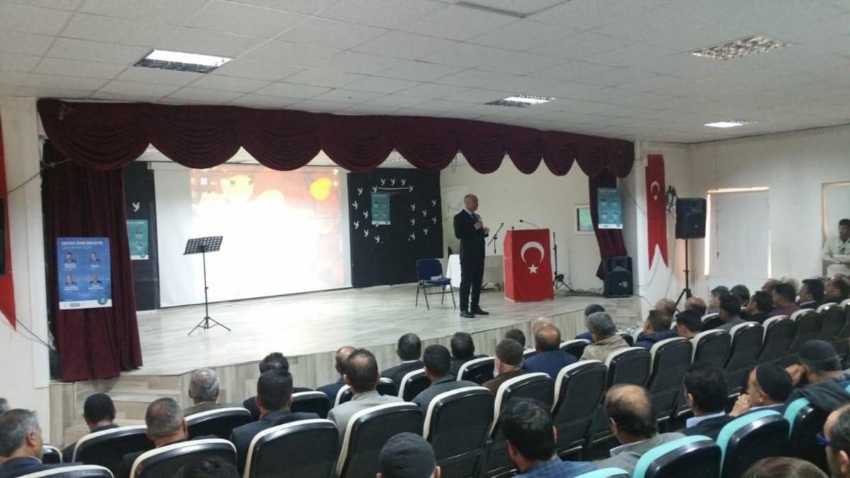 Muradiye&rsquo;de &lsquo;Peygamberimiz ve Aile&rsquo; konulu konferansı